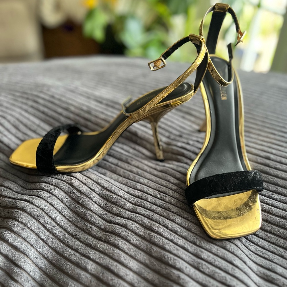 Steve Madden Black and Gold High Heels